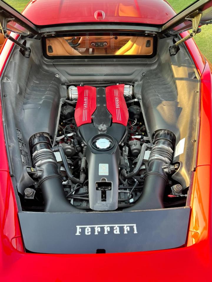 Ferrari 488 GTB Image 9