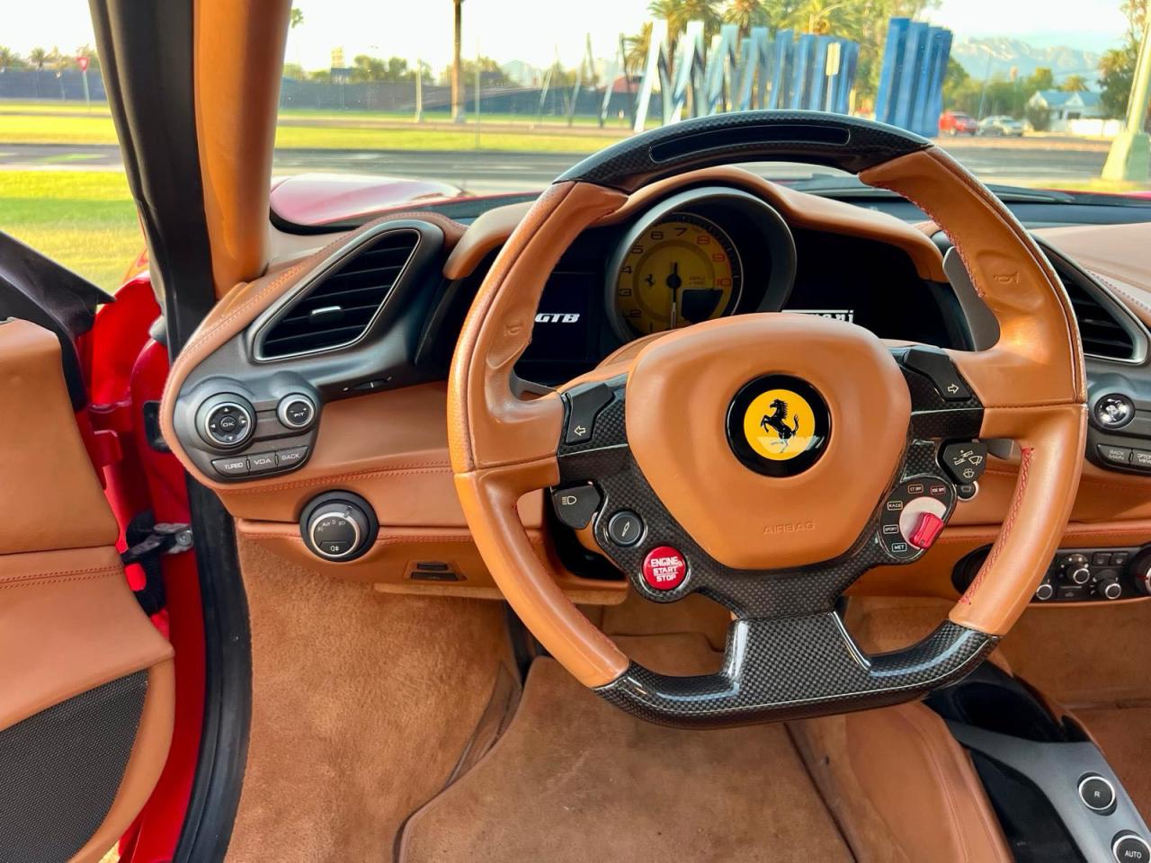 Ferrari 488 GTB Image 8