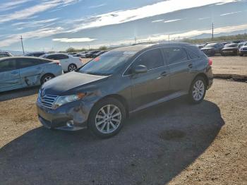  Salvage Toyota Venza