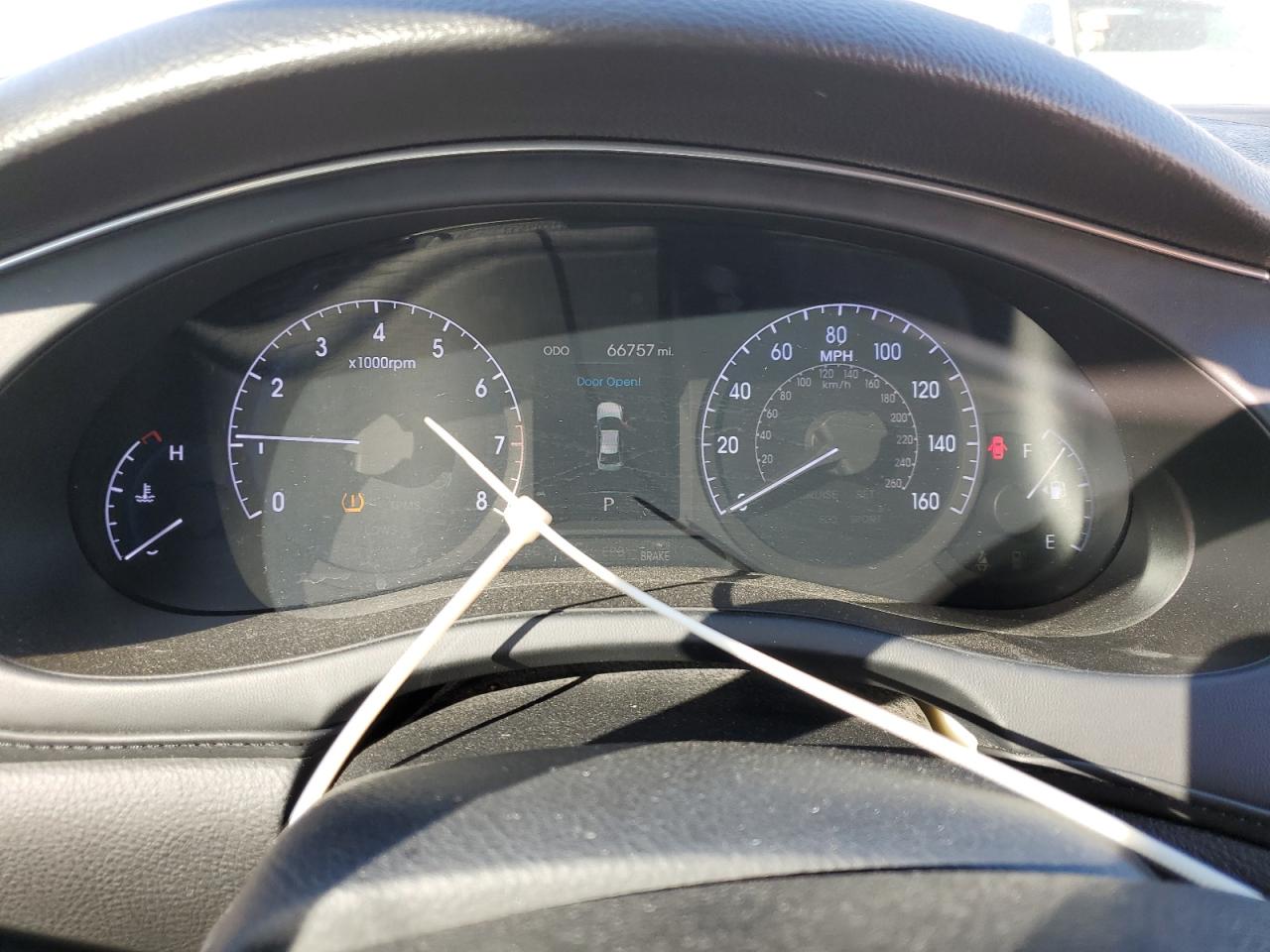 Hyundai Genesis 3.8l Image 7