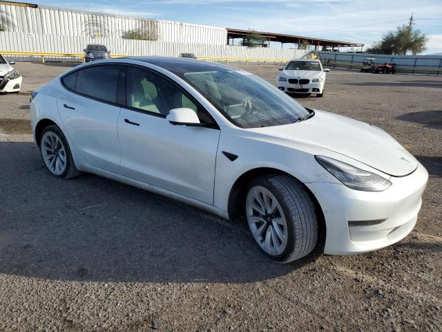 Tesla Model 3 Image 7