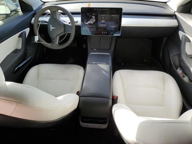 Tesla Model 3 Image 6