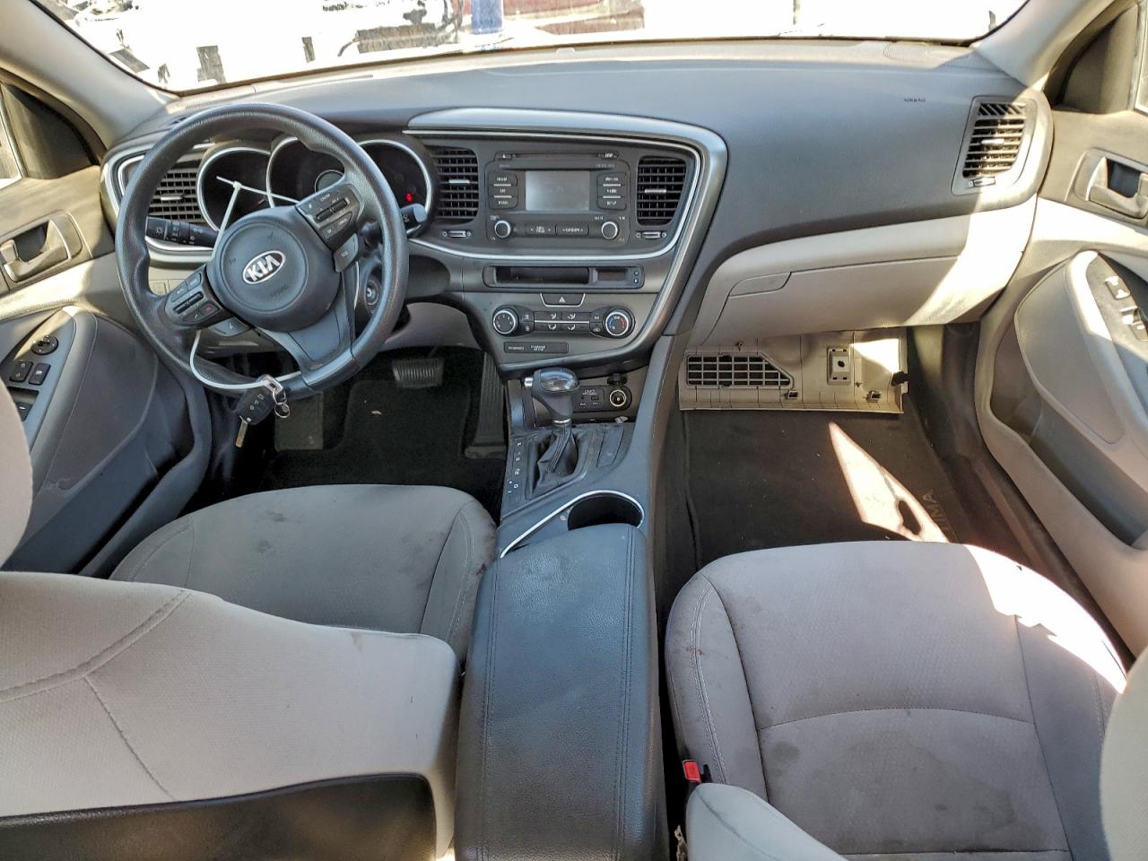 Kia Optima Lx Image 12