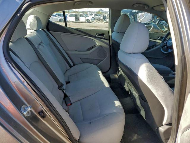 Kia Optima Lx Image 8