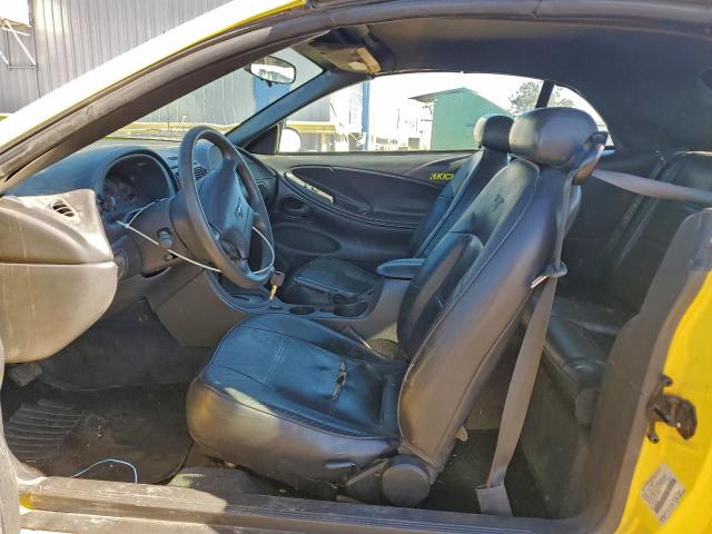 Ford Mustang Image 2