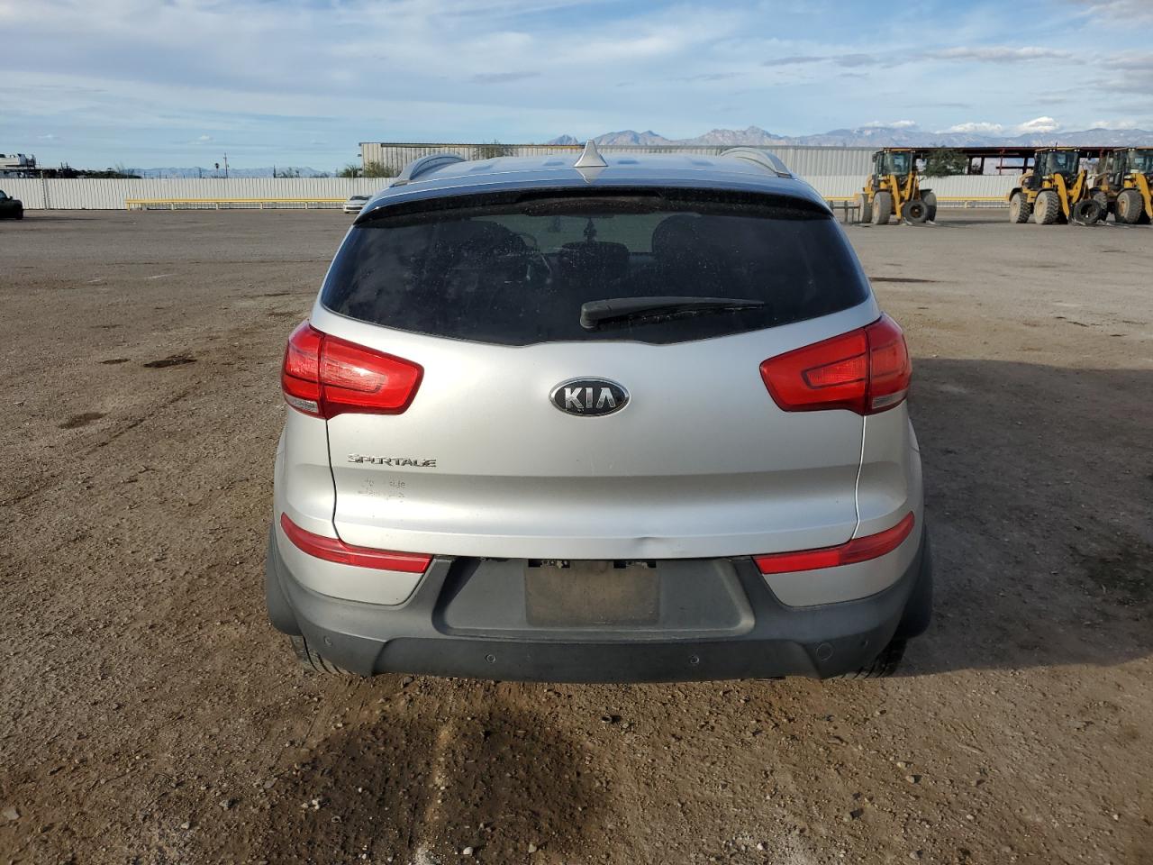 Kia Sportage Base Image 6