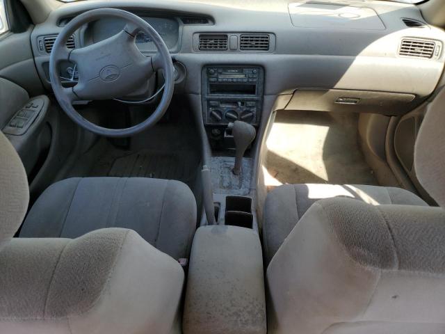 Toyota Camry Ce Image 6