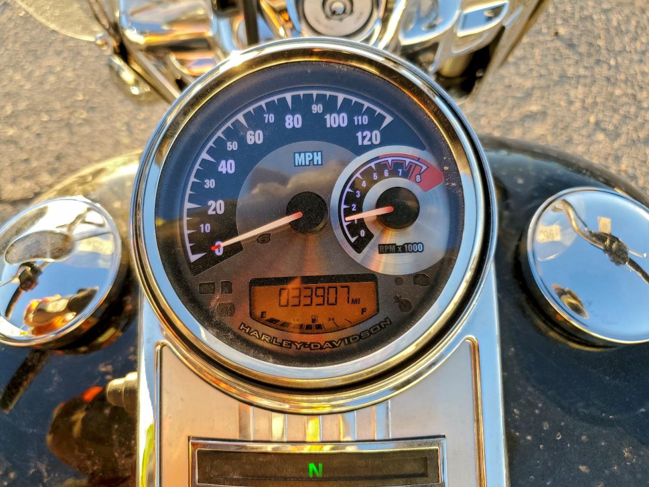 Harley-Davidson Fl Road King Image 7