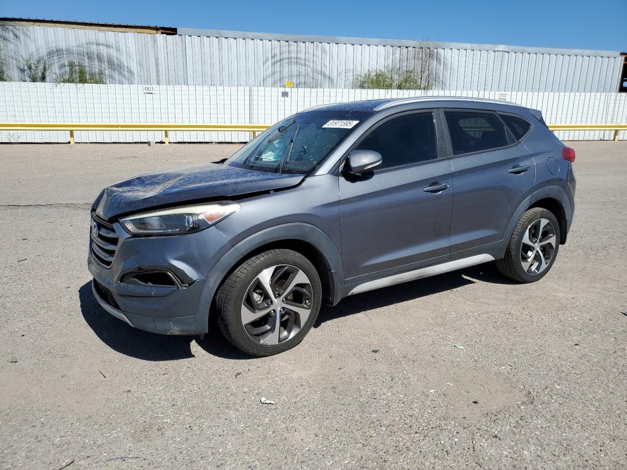 Hyundai TUCSON Sport Image 1