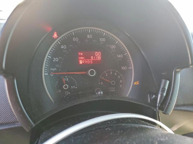 Volkswagen Beetle Convertible Image 9