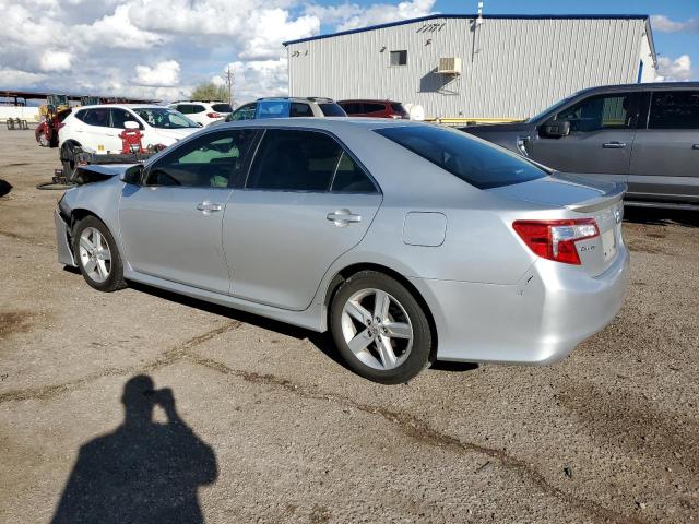 Toyota Camry L Image 12