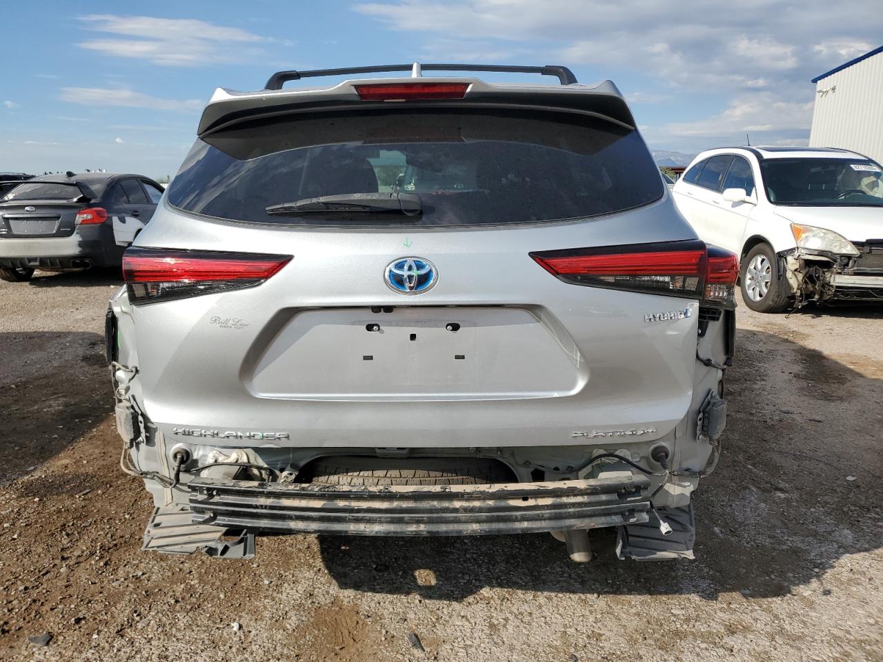 Toyota Highlander Hybrid Platinum Image 5