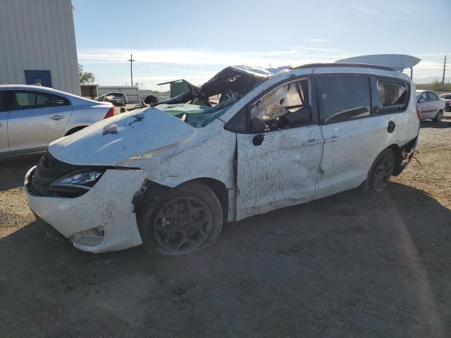  Salvage Chrysler Pacifica