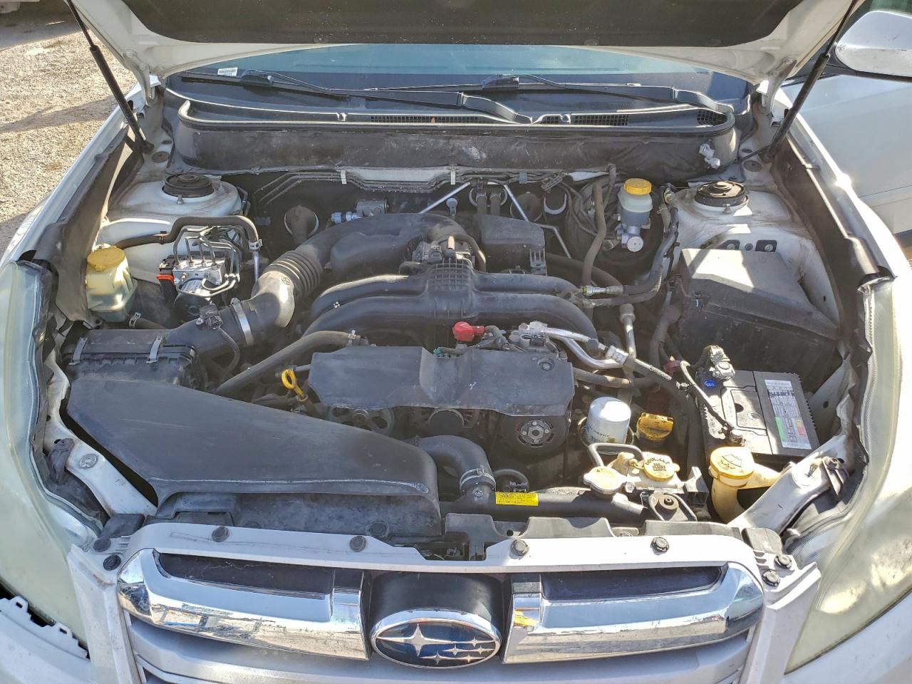 Subaru Outback 2.5i Premium Image 4