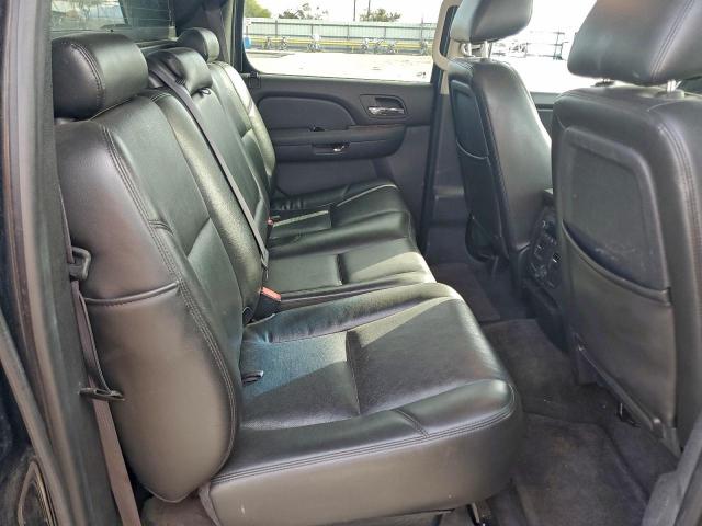 Chevrolet Avalanche Ltz Image 8