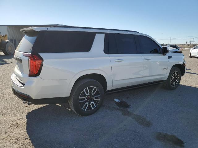 GMC Yukon K1500 At4 Image 8