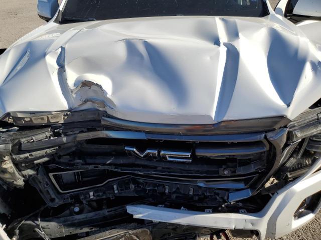 GMC Yukon K1500 At4 Image 7