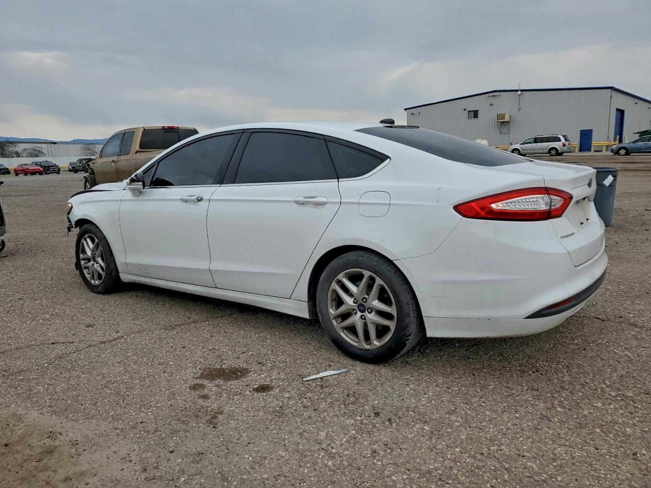 Ford Fusion Se Image 2