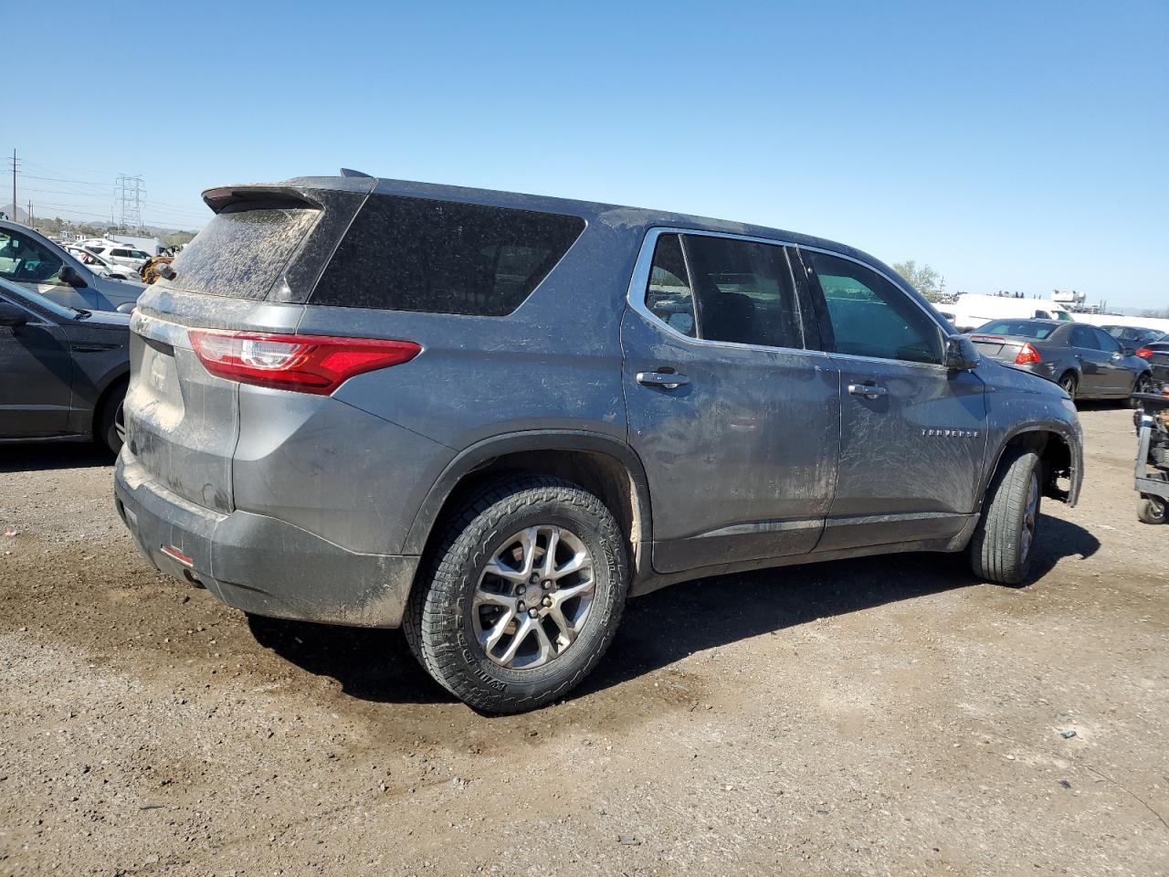 Chevrolet Traverse Ls Image 4