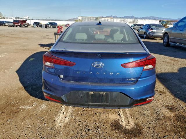 Hyundai ELANTRA Sel Image 3