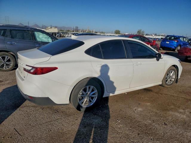 Toyota Camry Xse Image 2