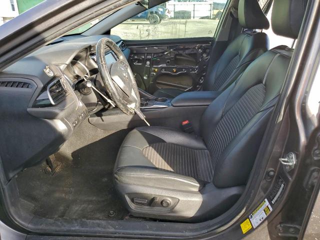 Toyota Camry Se Image 7