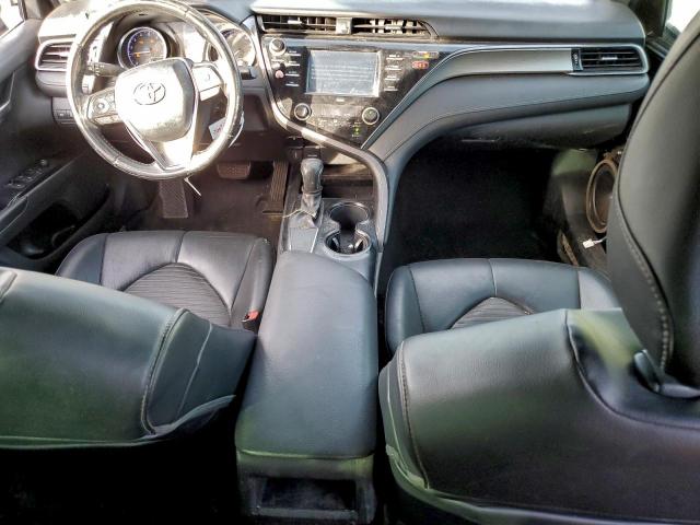 Toyota Camry Se Image 9