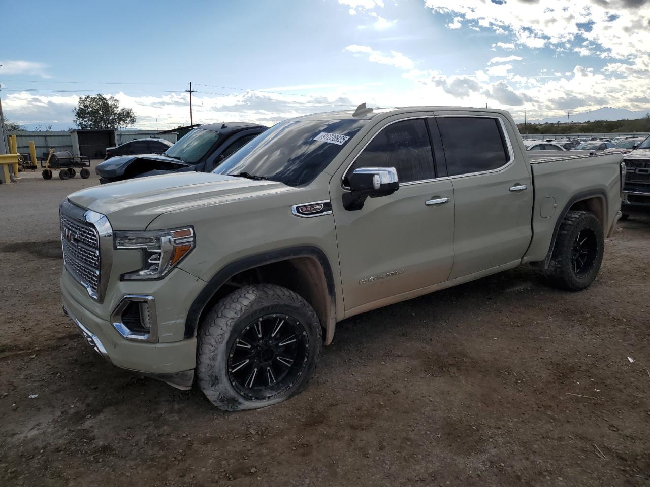 GMC Sierra C1500 Denali Image 1