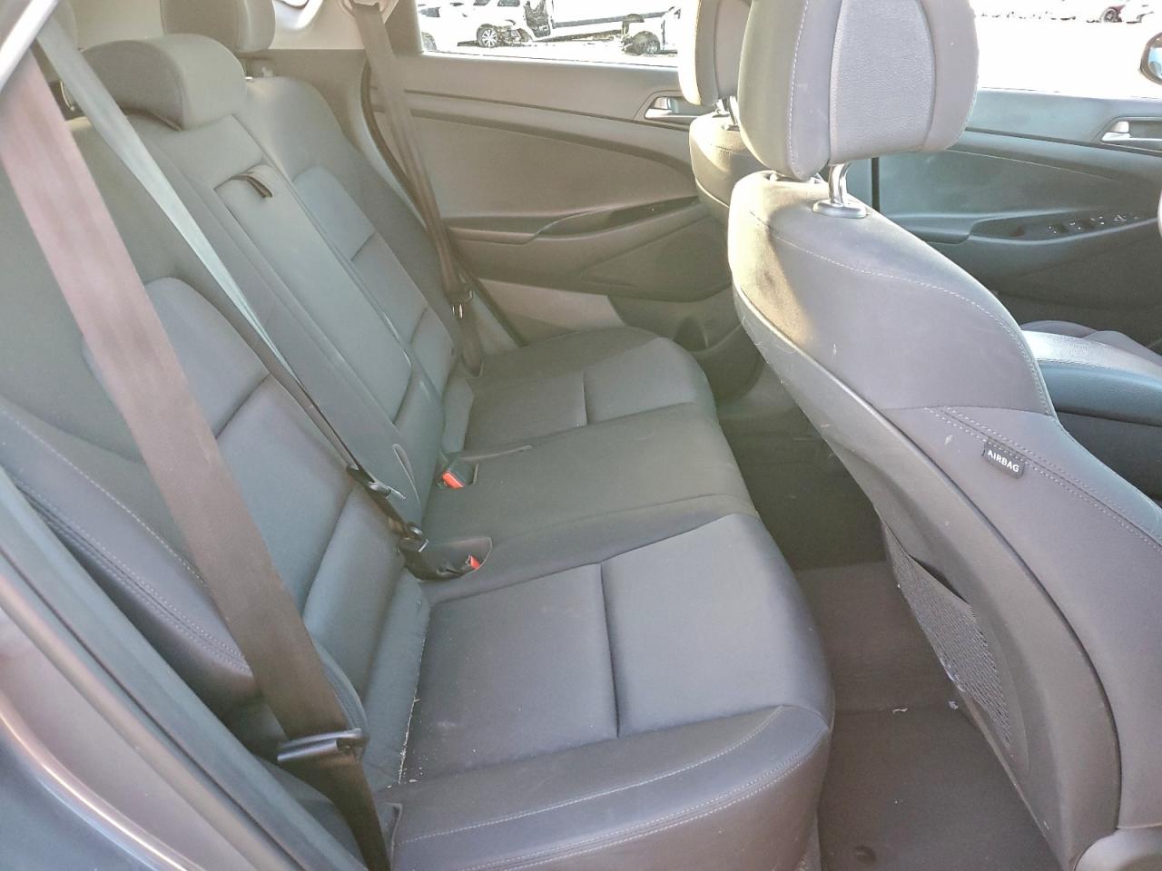 Hyundai TUCSON Se Image 10