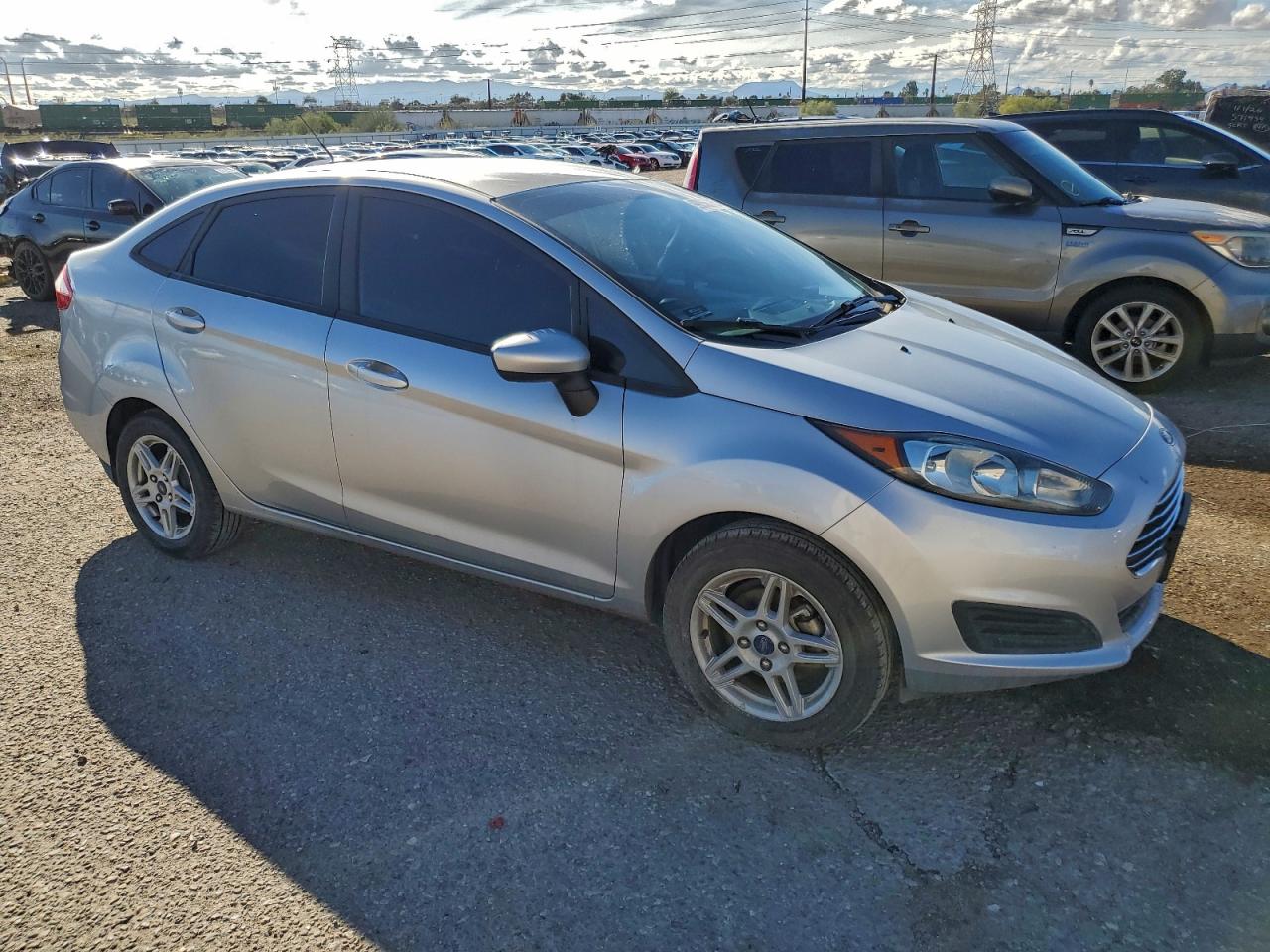 Ford Fiesta Se Image 12