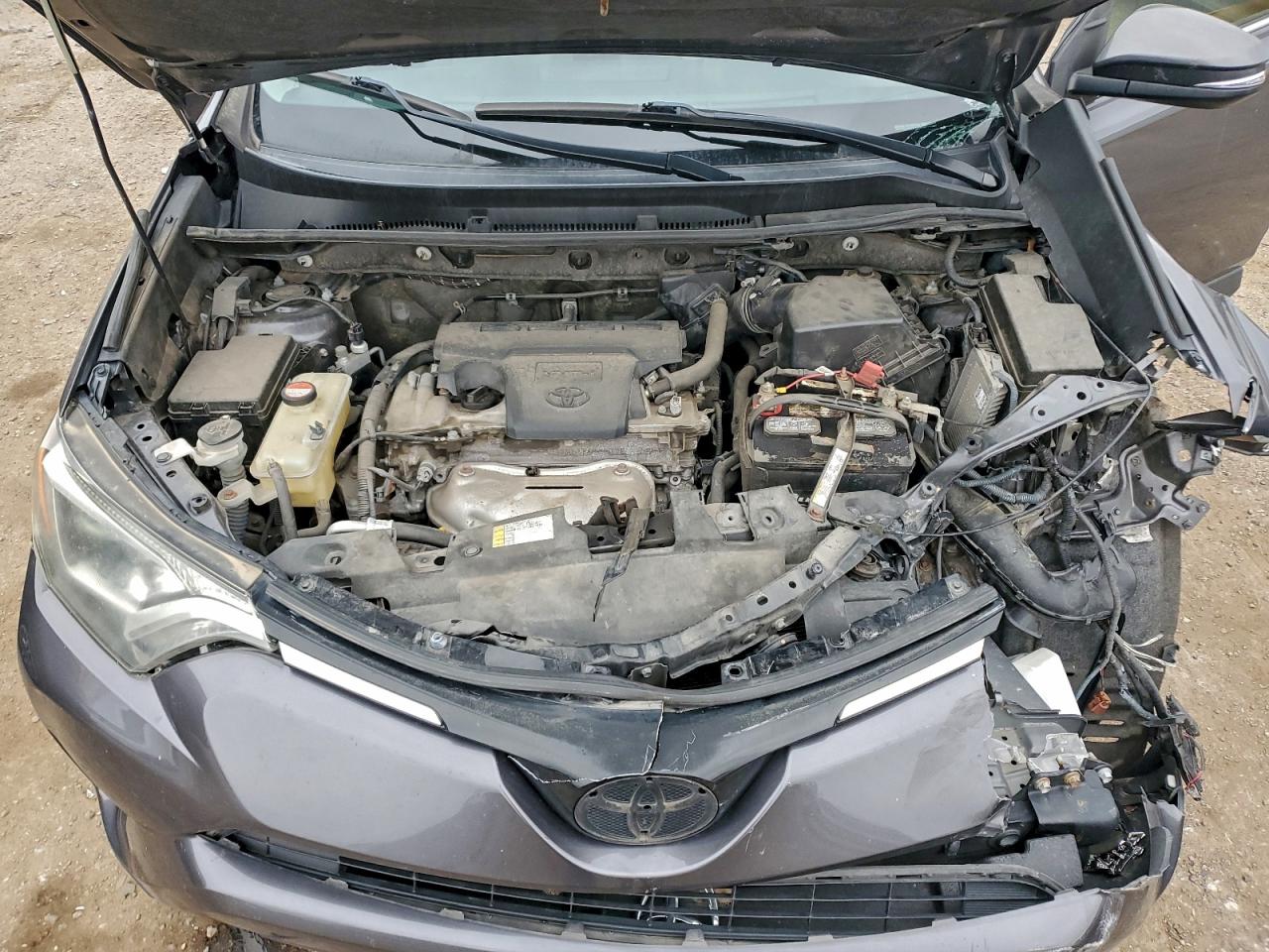 Toyota RAV4 Xle Image 11