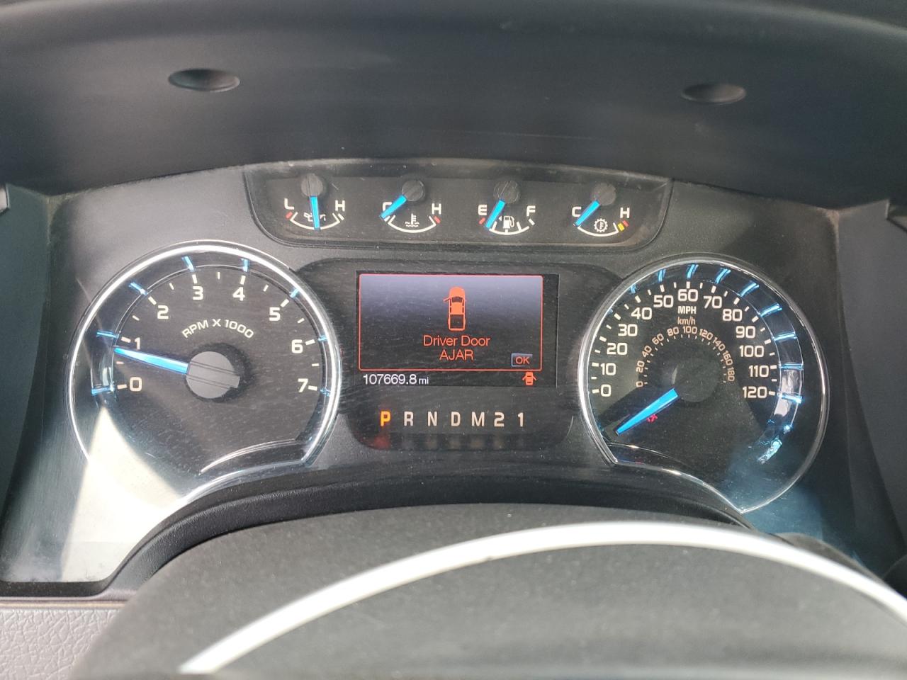 Ford F-150 Super Cab Image 2