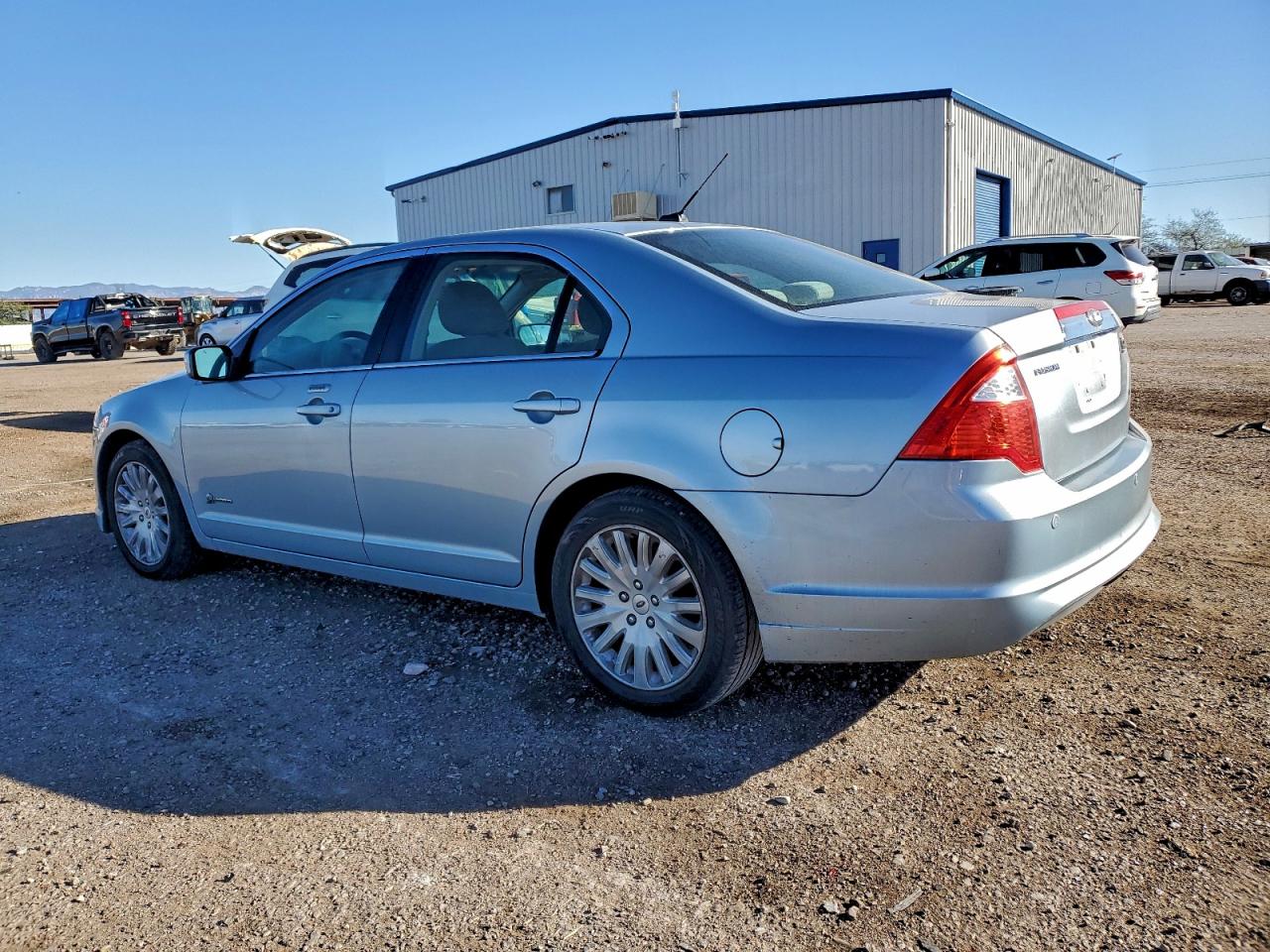 Ford Fusion Hybrid Image 2