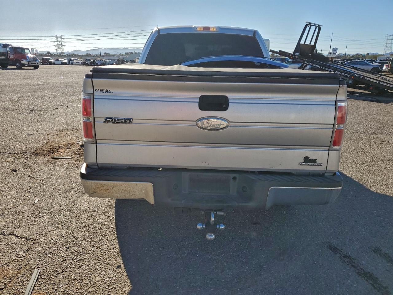 Ford F-150 Super Cab Image 7