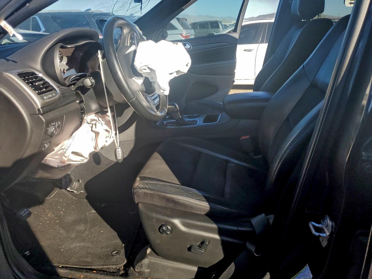 Jeep Grand Cherokee Laredo Image 11