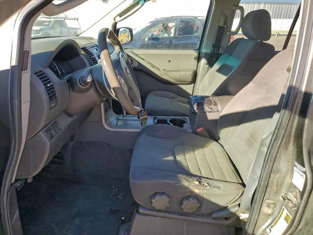 Nissan Pathfinder S Image 8