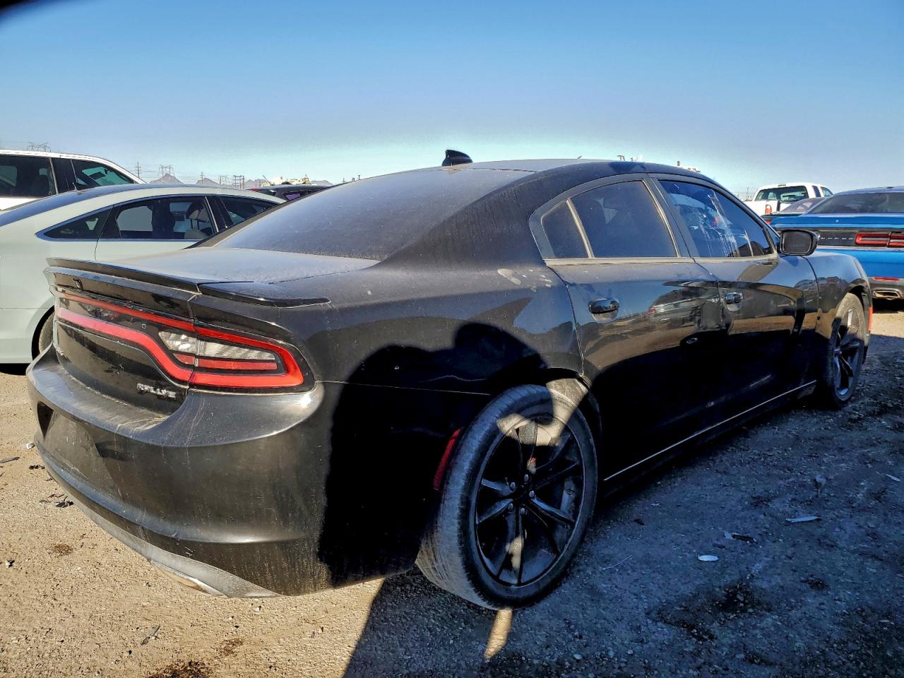 Dodge Charger Sxt Image 2