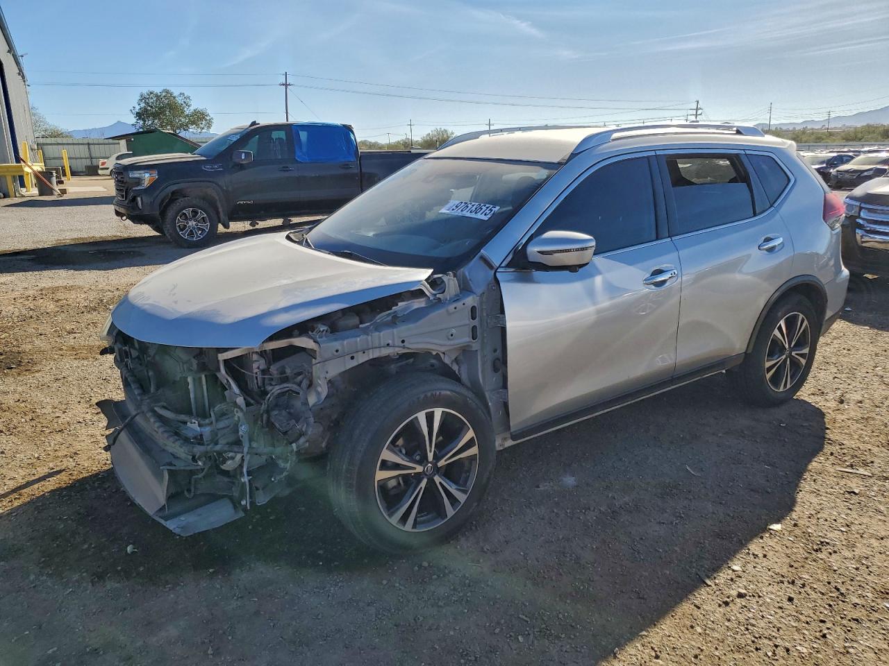 Nissan Rogue S Image 1