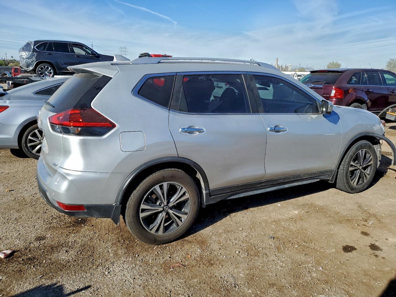 Nissan Rogue S Image 3