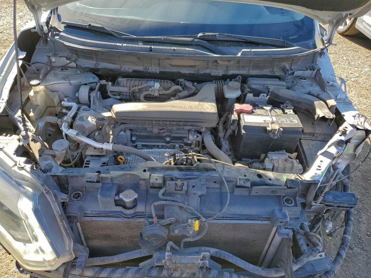 Nissan Rogue S Image 9