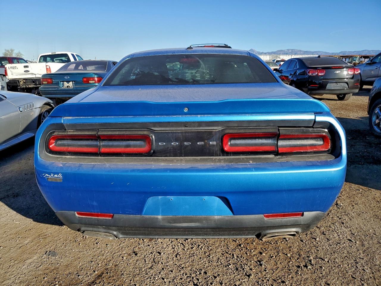 Dodge Challenger Sxt Image 9