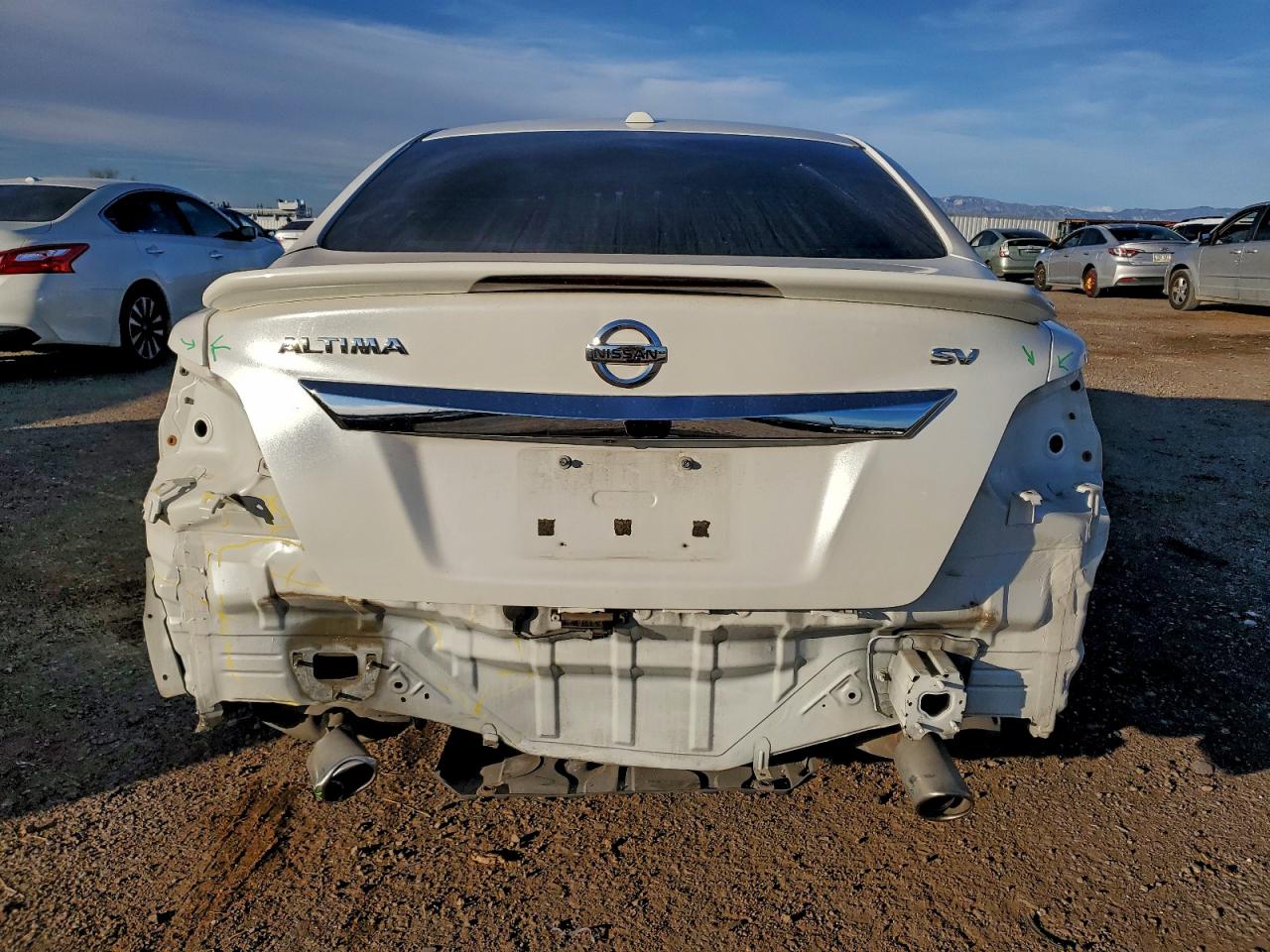 Nissan Altima 2.5 Image 4