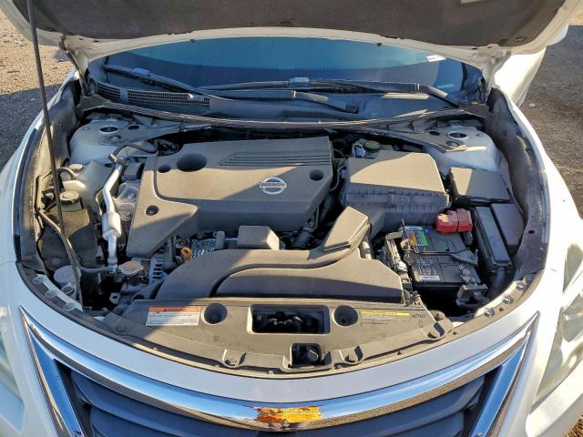 Nissan Altima 2.5 Image 11