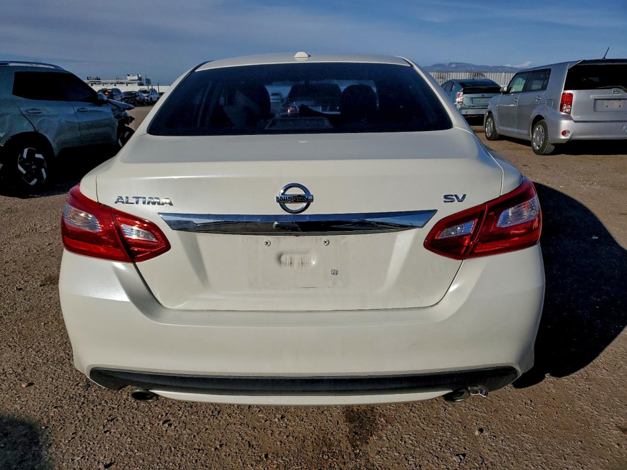 Nissan Altima 2.5 Image 12