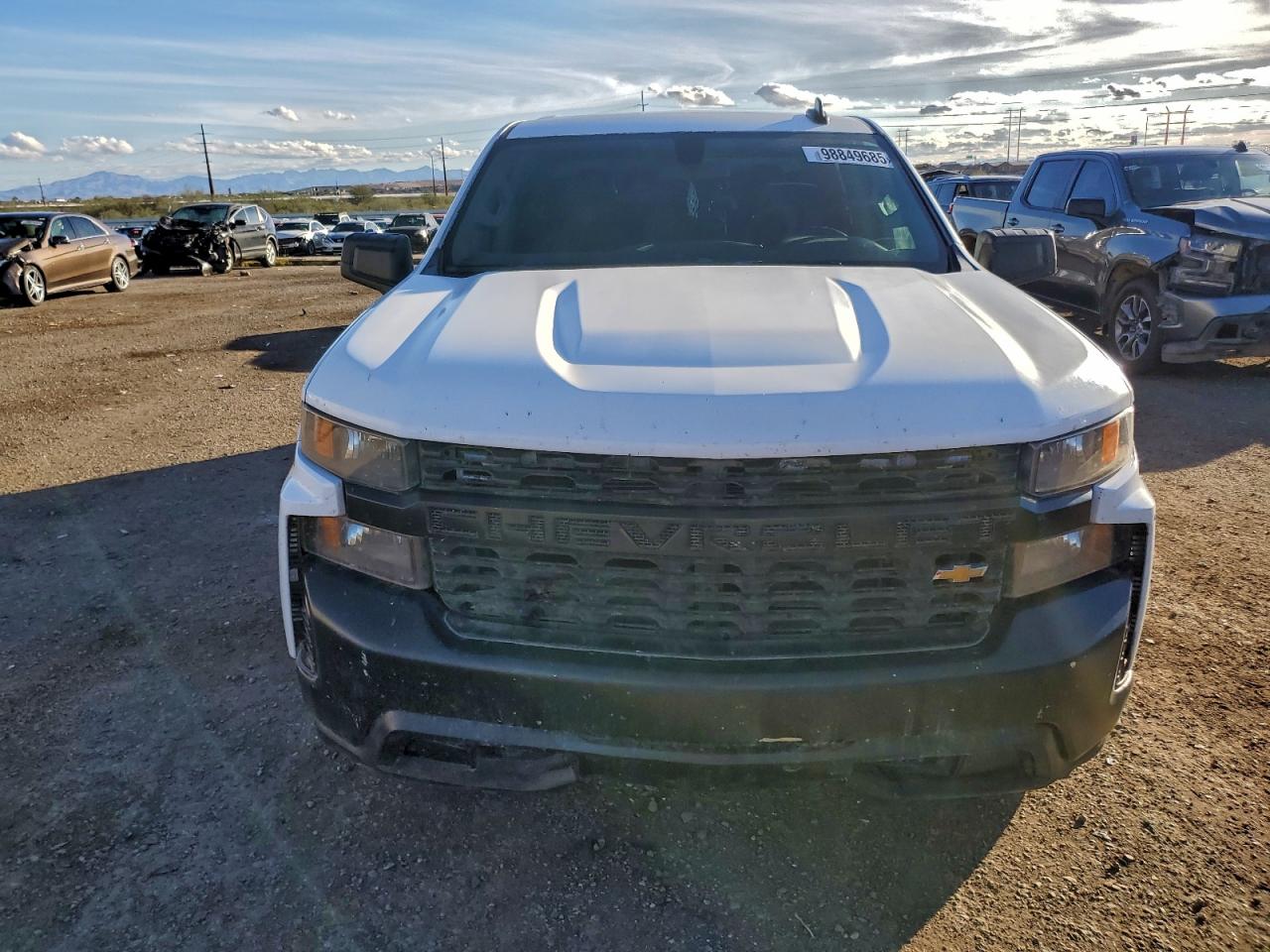 Chevrolet Silverado C1500 Lt Image 3