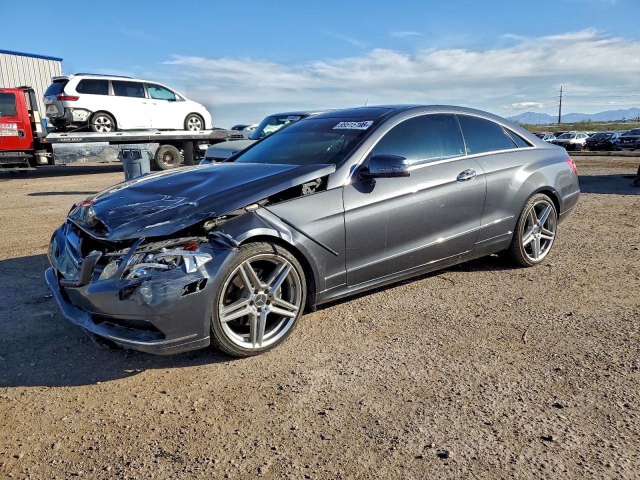 Mercedes-Benz E-Class 350 Image 1