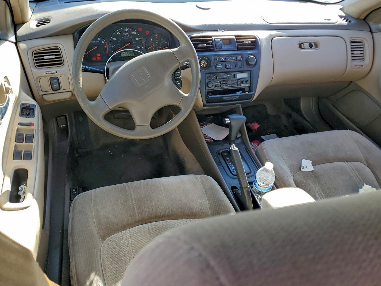 Honda Accord Lx Image 11