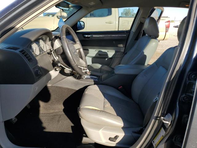 Chrysler 300 Touring Image 9