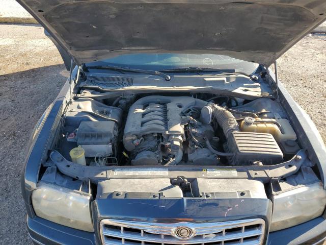 Chrysler 300 Touring Image 8