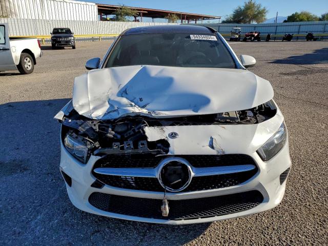 Mercedes-Benz A-Class 220 Image 10